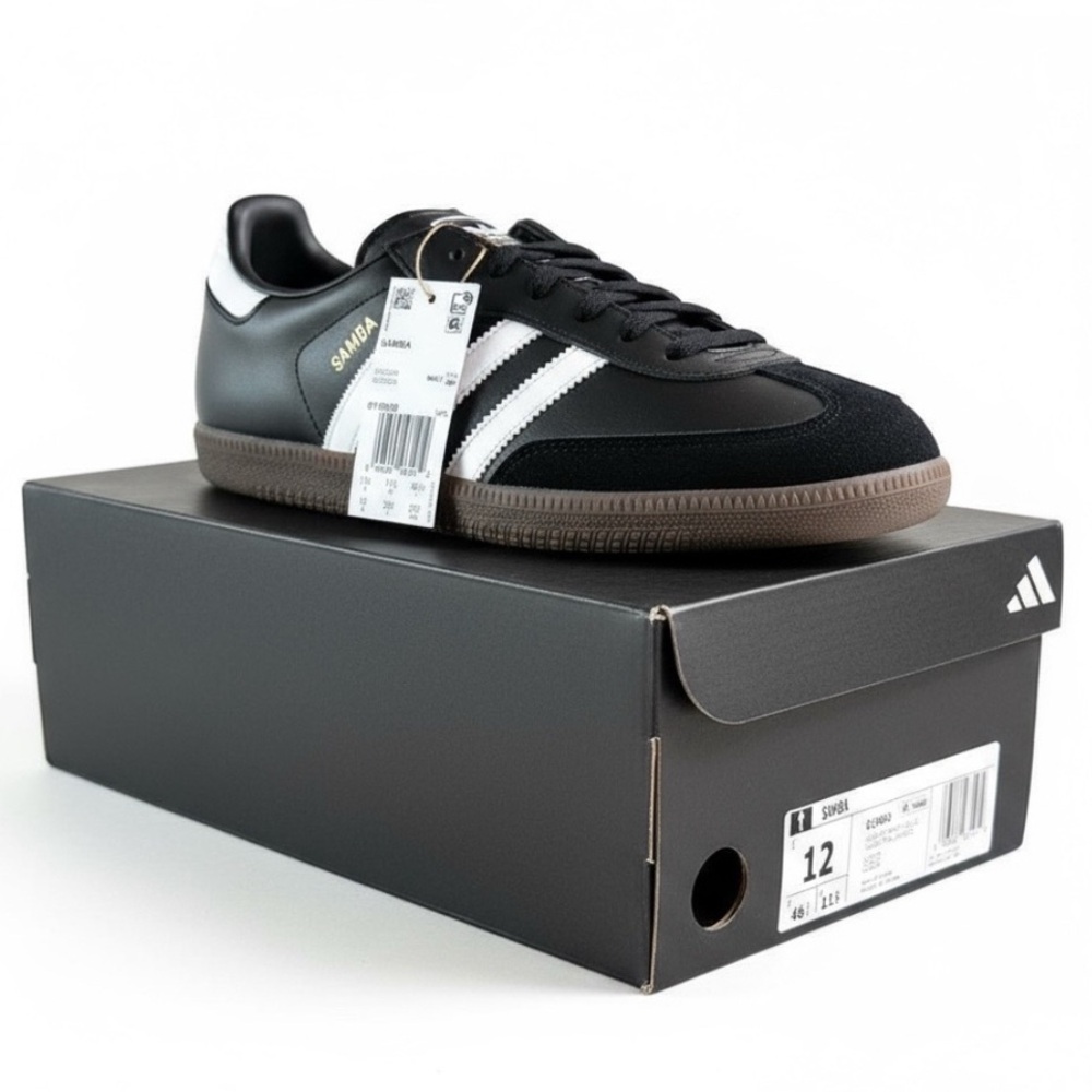 Adidas SAMBA Sz 12 men’s black & white sneakers. NWT & box Retail:$110 NEW